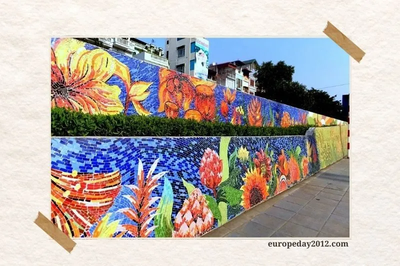 Con Đường Gốm Sứ