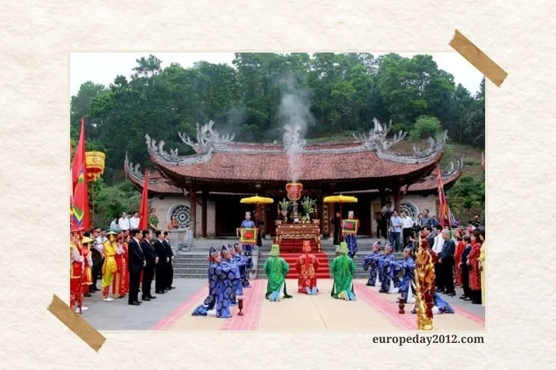 Đền Mẫu Âu Cơ