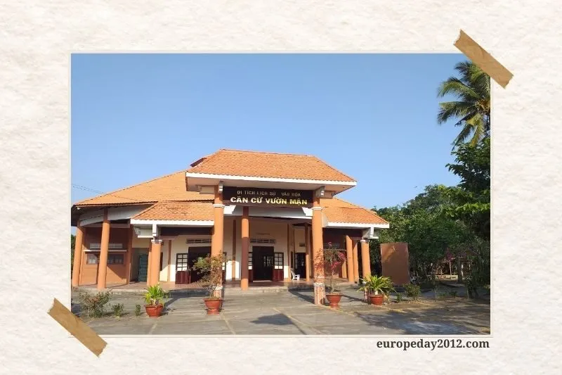Di tích căn cứ Vườn Mận