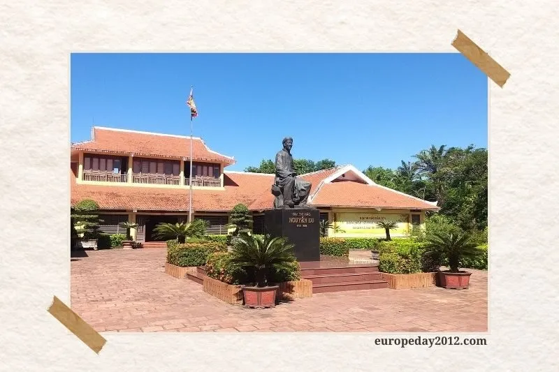 Khu di tích Nguyễn Du