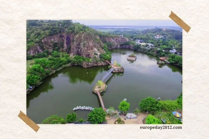 Khu Du Lịch Núi Sập