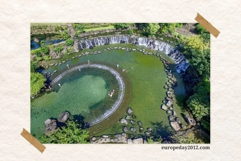 Khu du lịch sinh thái Tây Đô