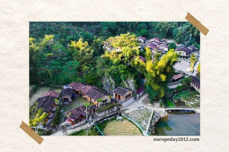 Làng đá Khuổi Ky