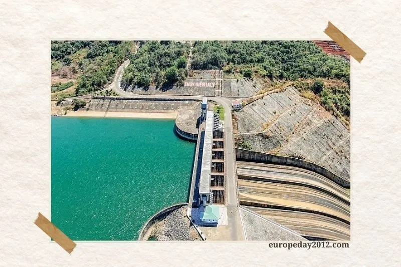 Nhà máy thủy điện Ialy