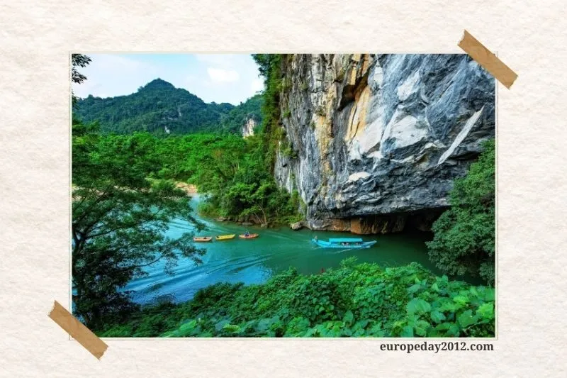 Phong Nha Kẻ Bàng (Quảng Bình)
