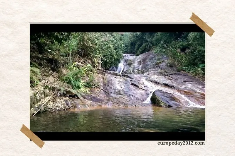 Suối Đát Đắng