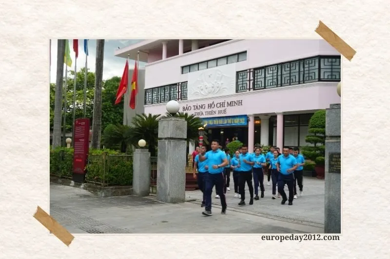 Các hoạt động tham quan tại Bảo Tàng Hồ Chí Minh Huế