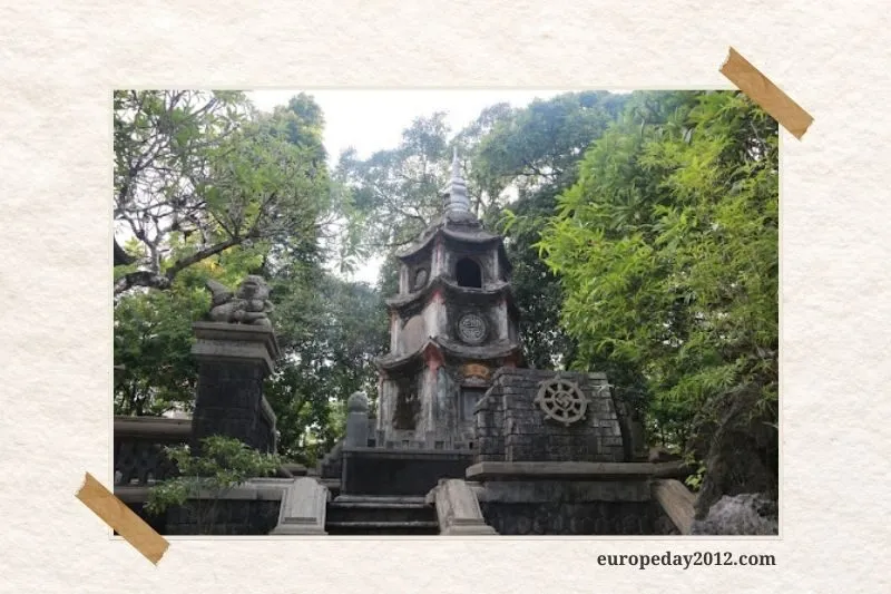 Kiến trúc đặc sắc của Chùa Báo Quốc