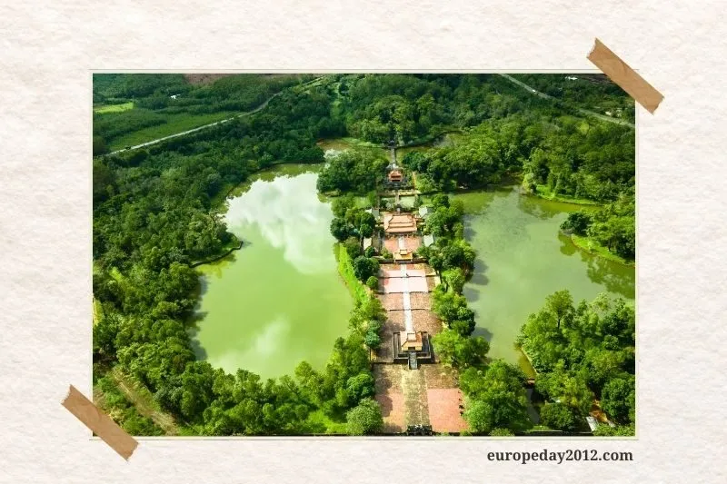 Kinh Nghiệm Tham Quan Lăng Minh Mạng Huế