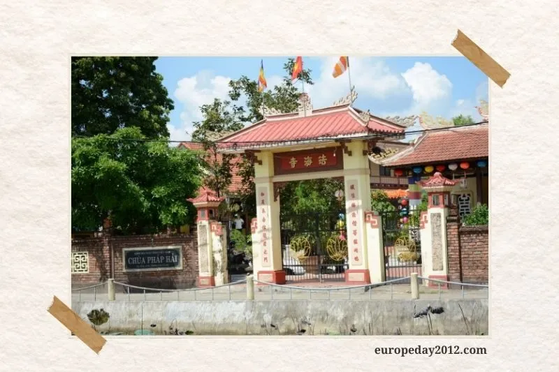 Những Di Tích Lịch Sử tại Cồn Hến