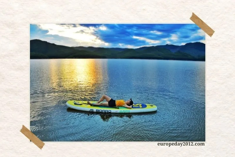 Những Hoạt Động Không Thể Bỏ Qua Khi Đến Hồ Khe Ngang